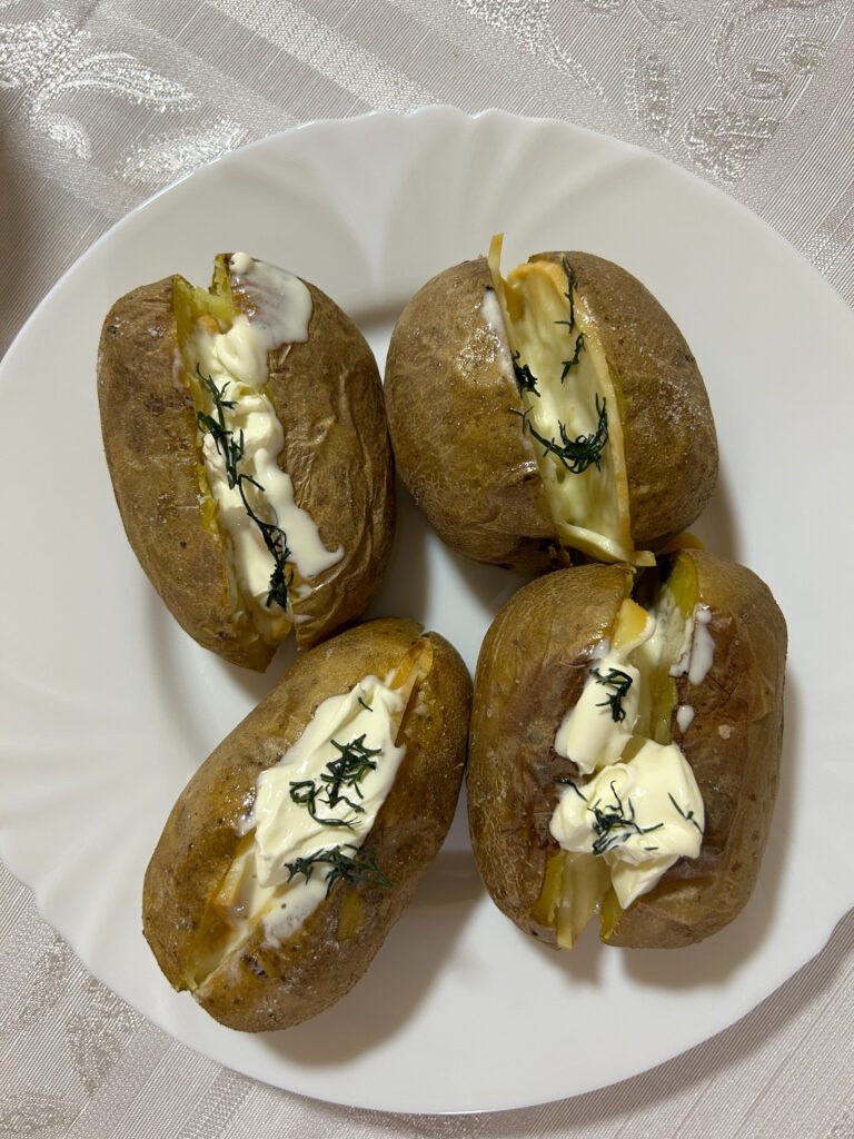 Cartofi copți în coajă